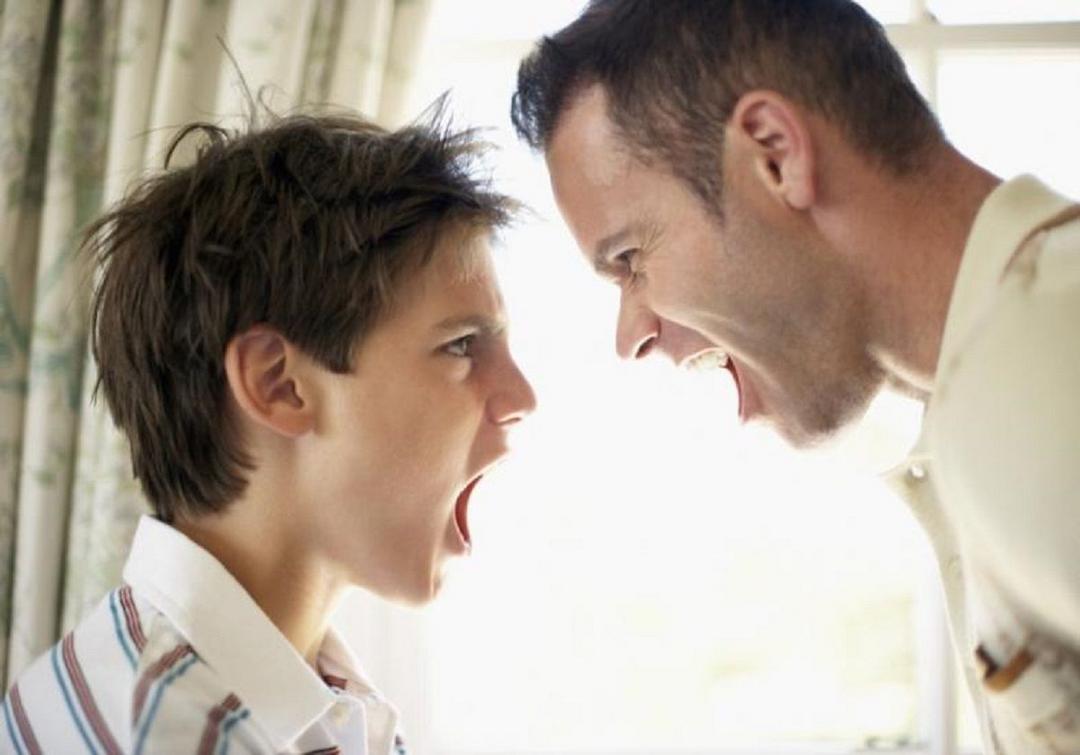 O que estou fazendo com meu filho quando grito? - Papo de Pai