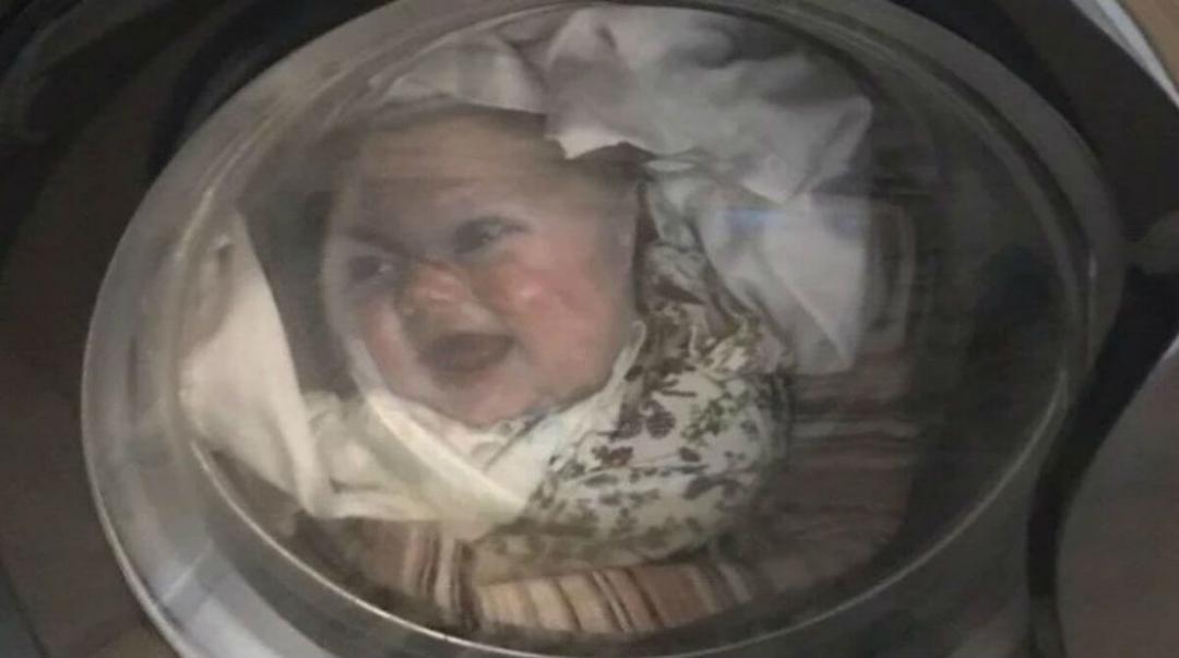 Pai quase infarta ao ver rosto de seu bebê na máquina de lavar - Papo de Pai