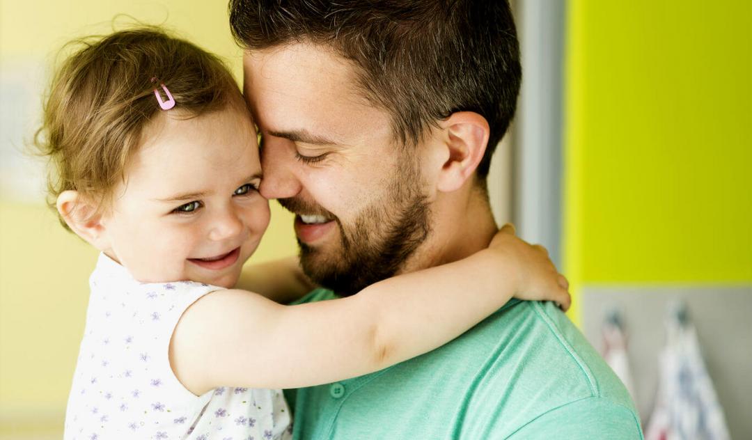 Uma filha traz consigo grandes transformações para a vida de um homem - Papo de Pai
