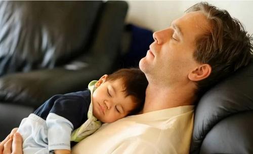 A pergunta que não quer calar: Quando os bebês dormem a noite toda?
